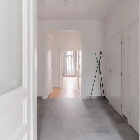 Prague Days - Modern Apts - Fast Wifi - Netflix - 7 Min Wenceslas Sq Esterno foto