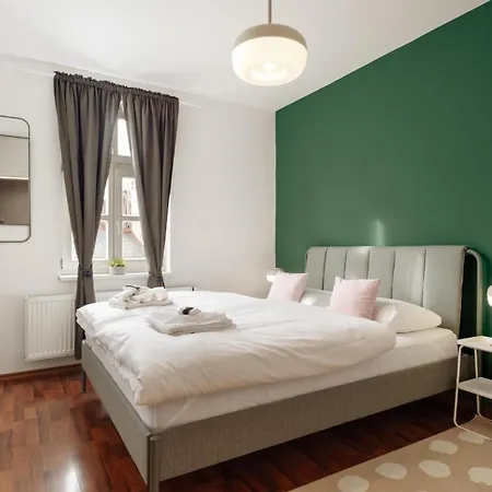 Prague Days - Modern Apts - Fast Wifi - Netflix - 7 Min Wenceslas Sq Esterno foto