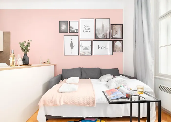 Prague Days - Modern Apts - Fast Wifi - Netflix - 7 Min Wenceslas Sq