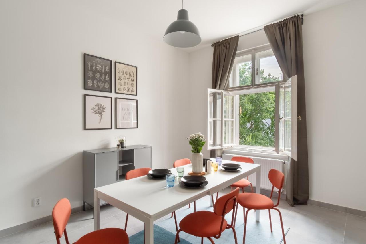 Days - Modern Apts - Fast Wifi - Netflix - 7 Min Wenceslas Sq Appartamento *