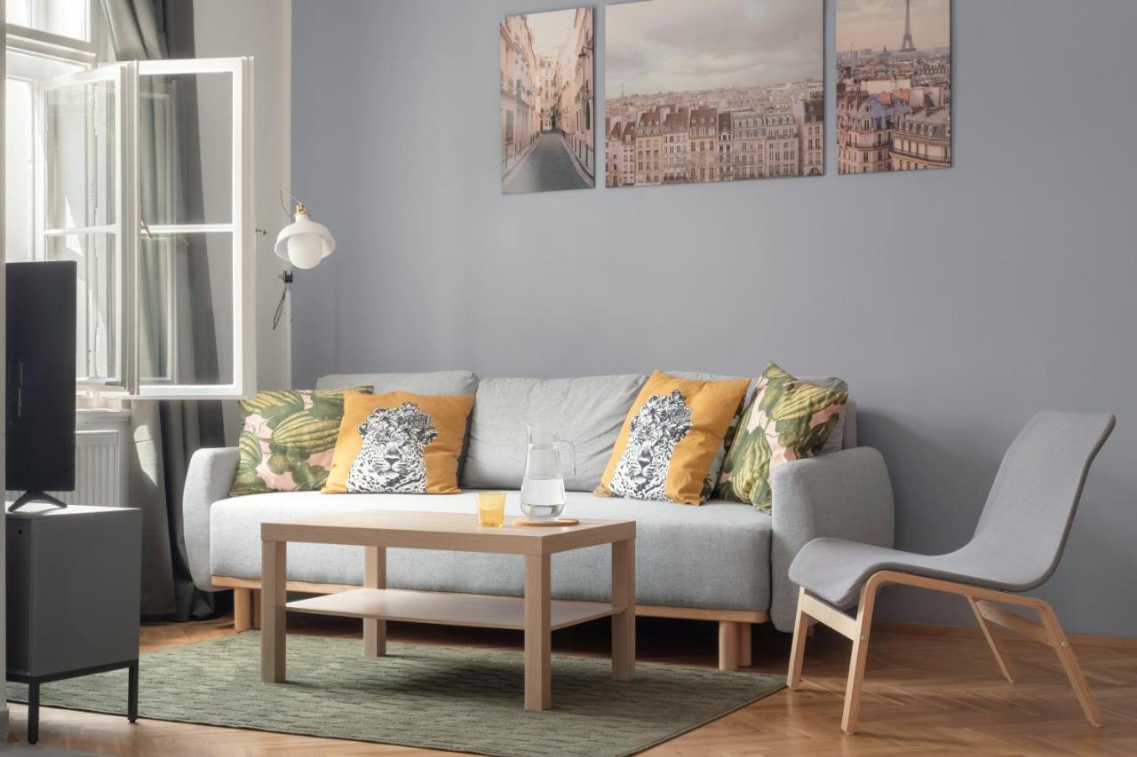 Days - Modern Apts - Fast Wifi - Netflix - 7 Min Wenceslas Sq * Praga