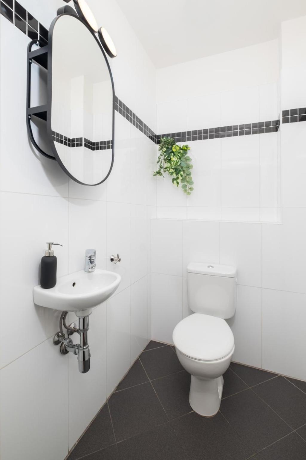 Days - Modern Apts - Fast Wifi - Netflix - 7 Min Wenceslas Sq Appartamento Praga